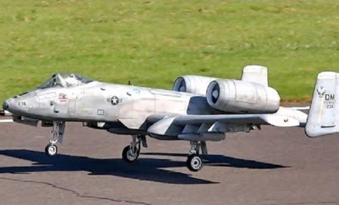 Huge RC A-10 Warthogs - These Things Are Great