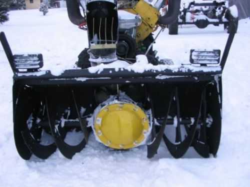 V8 Powered Snowblower 241