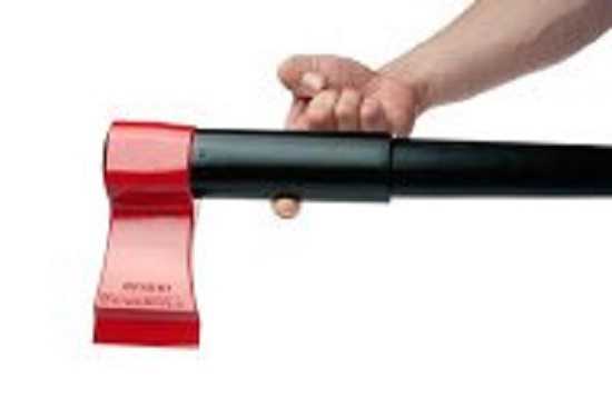 meet the leveraxe best axe for splitting wood 2