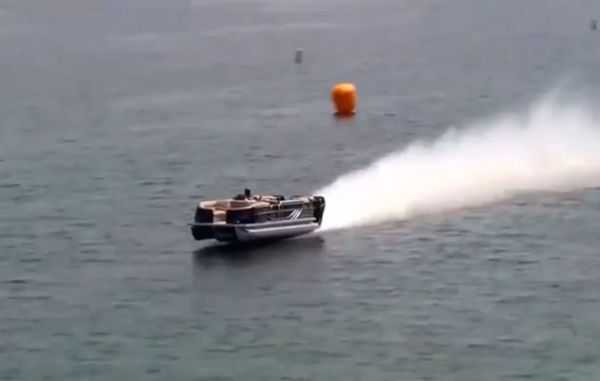 Meet The World's Fastest Pontoon Boat  114MPH  Brad Rowland's 25ft South Bay 925CR powered by three Mercury Promax 300X Outboard Engines video 011