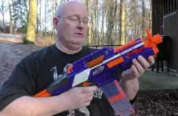 Full Auto Scalpel Blade Nerf Gun Featured 1