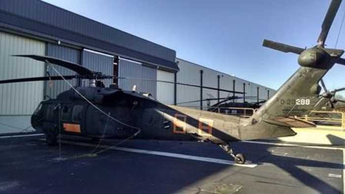 This Is The Uh60A Black Hawk That Is Up For Auction Pictures 001