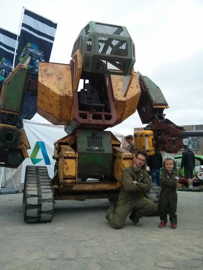There Is Going To Be A Usa Vs Japan Megabot Duel Yes This Is Real Pictures 005