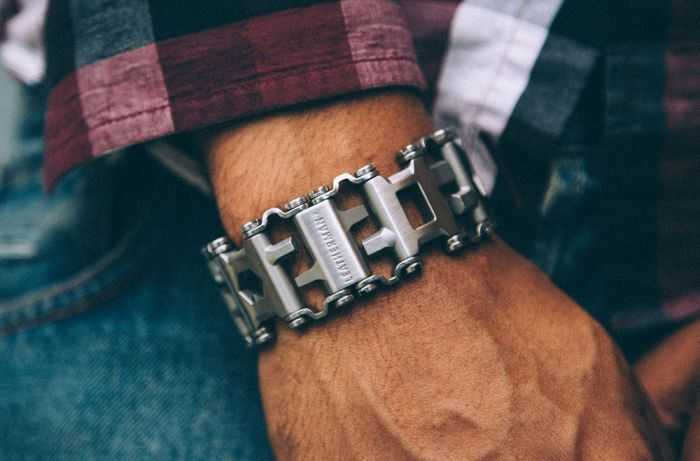 Leatherman Tread Bracelet  The Travel Friendly Wearable MultiTool pictures 001