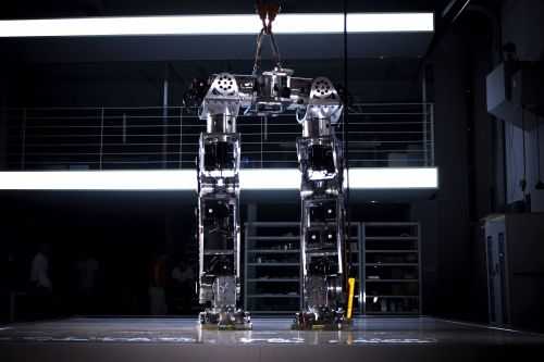 Korean Tech Company Has Built A Fully Functional 14 Foot Tall Bipedal Mech 005