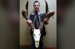 Oklahoma Man Bags Biggest 3X3 Ever Listed In The Boone &Amp; Crockett Record Books Featured 2