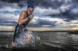 Garmin Forerunner 920Xt Watch With Hrmrun Black Blue Price And Review Featured