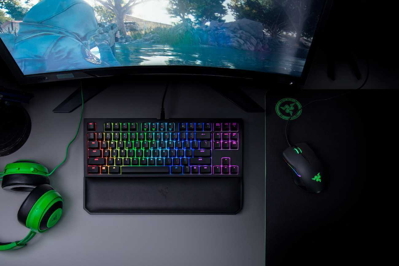 Top Down View Razer Chroma V2