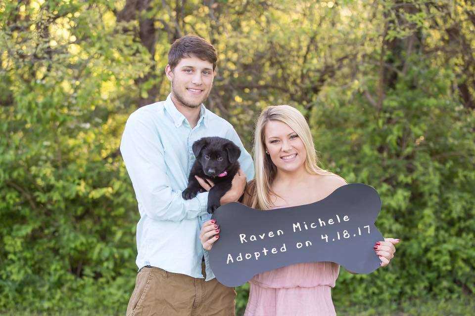 They Thought it Was a Traditional Gender Reveal, Then The Couple Revealed This. | facebook meet raven 1 They Thought it Was a Traditional Gender Reveal, Then The Couple Revealed This.