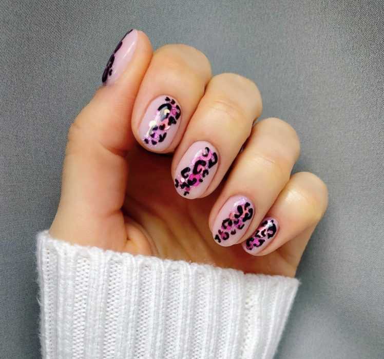 creative diy nail ideas - polka dot pink