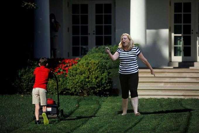 new trump lawn