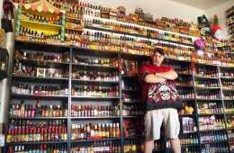 43 Individuals Who Collect The Weirdest Things Ever 5Fc0F76D4C53F