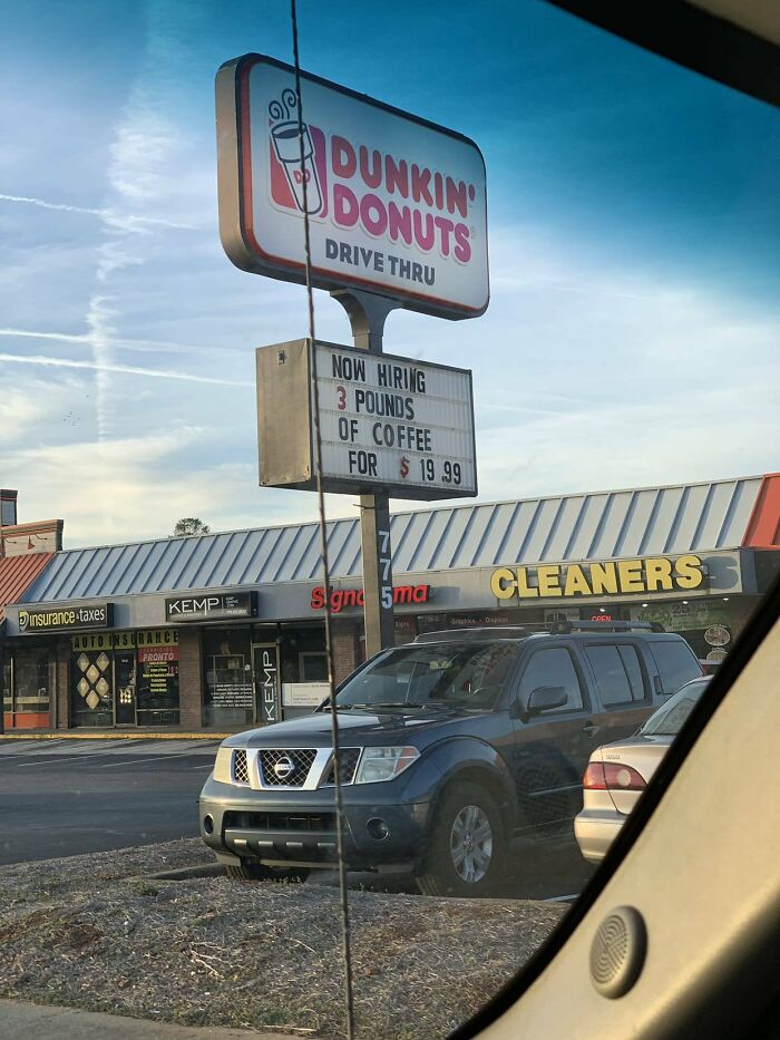 32 Epic Sign Fails That Will Make You Laugh 