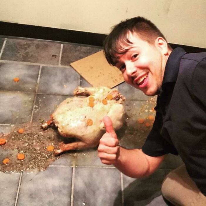 30 Epic Fails From This Past Thanksgiving