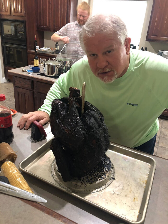 30 Epic Fails From This Past Thanksgiving
