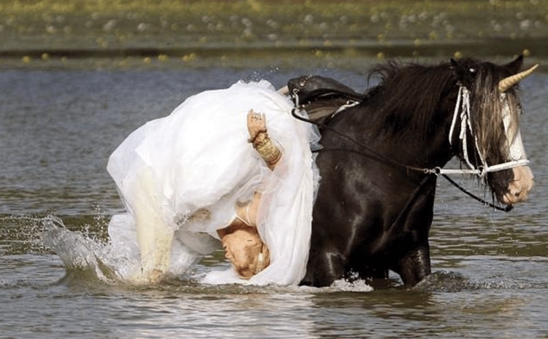 31 Epic Wedding Day Fails That Are Almost Sad To See
