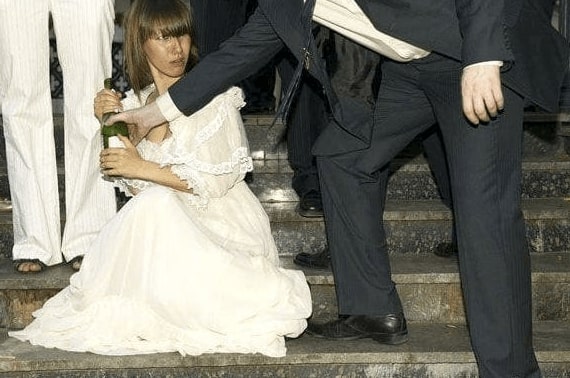 31 Epic Wedding Day Fails That Are Almost Sad To See