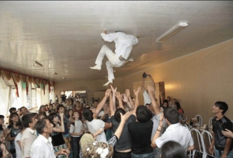 31 Epic Wedding Day Fails That Are Almost Sad To See