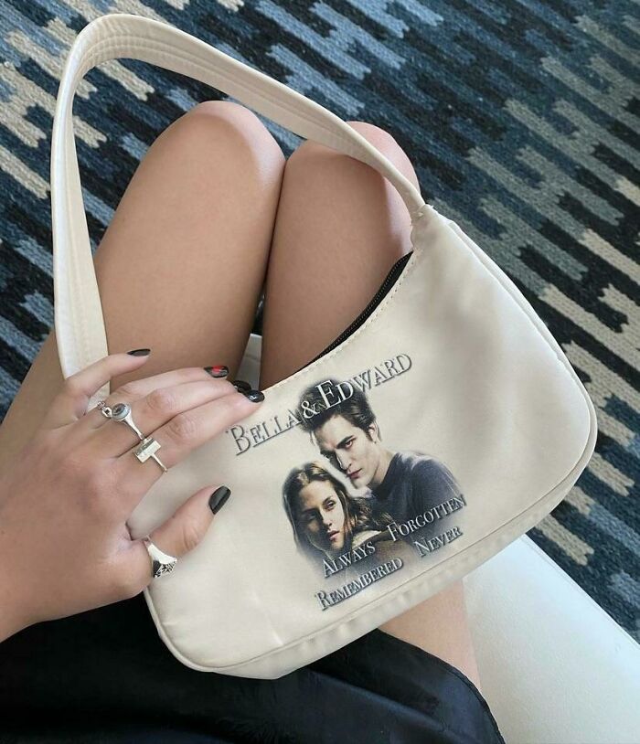 30 Of The Worst Fashion Fails You've  Ever Seen And They’re Hilarious 