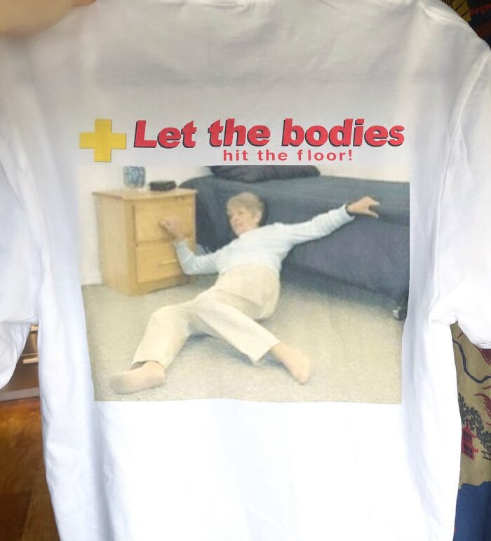 30 Horrendous TShirts That People Were Shamelessly Wearing In Public 