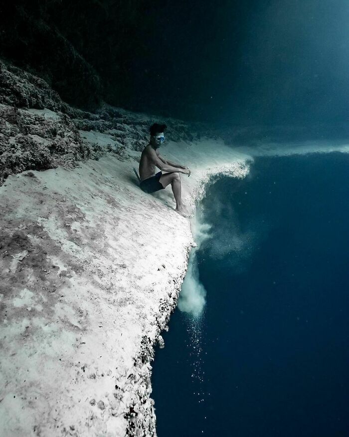 30 Extremely Terrifying Images From The Deep Sea 