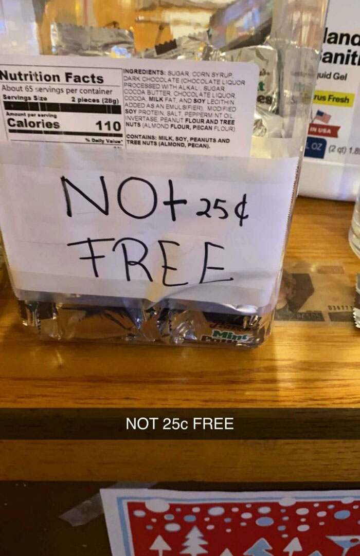 30 Cringeworthy Design Mistakes That Turned These Signs Into A Meme 