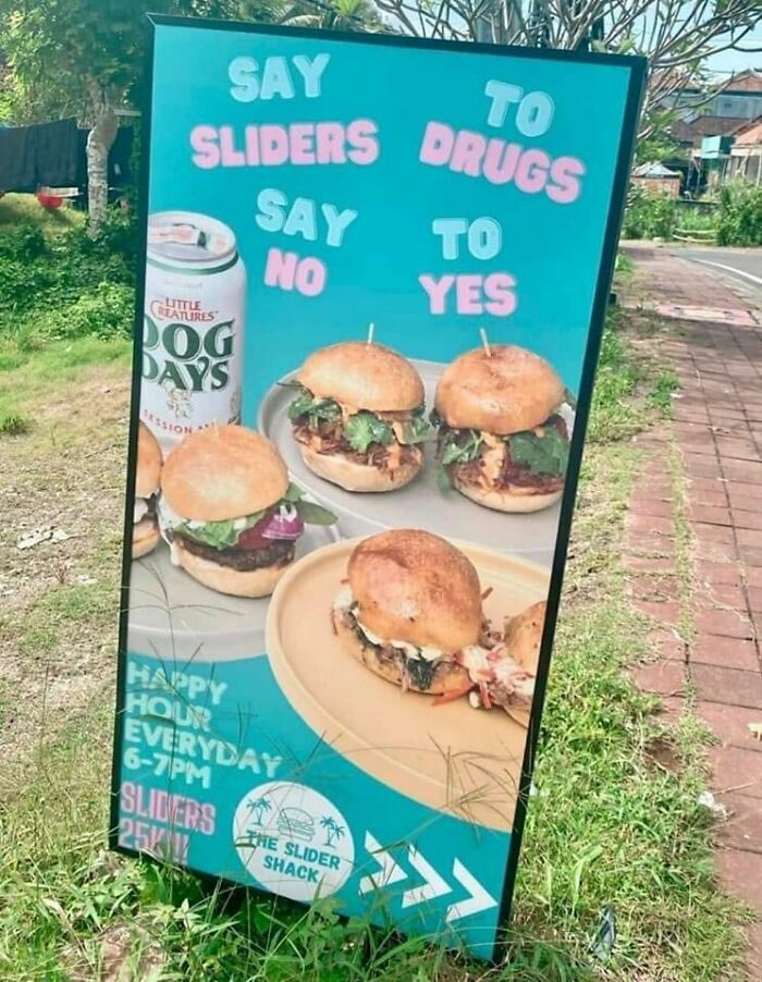 30 Cringeworthy Design Mistakes That Turned These Signs Into A Meme 
