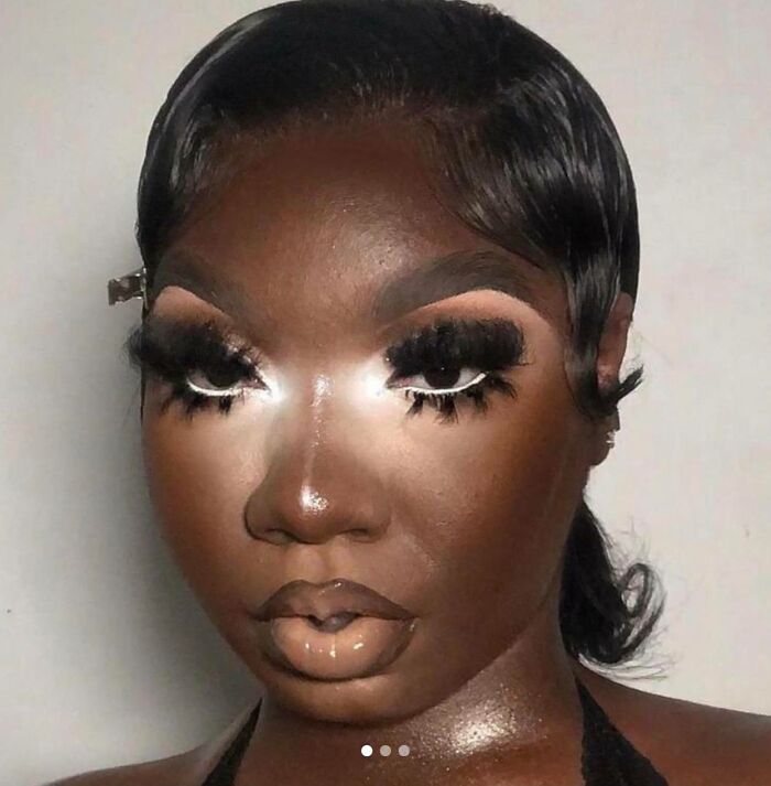 50 Hideous Times Makeup Artists Messed Up 