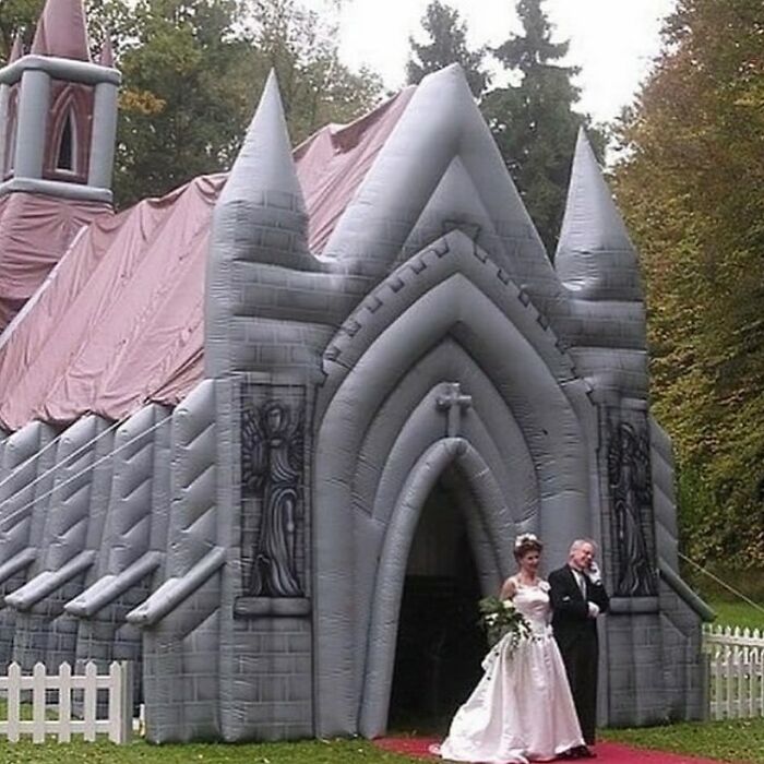 30 Of The Weirdest Images Found On Instagram 