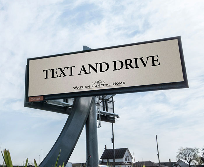 30 Hilarious Times Extremely Funny Signs Were Spotted 