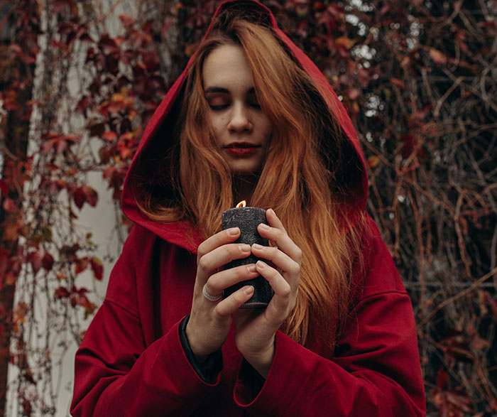 30 Amazing Self Portrait Ideas To Improve Your Instagram 