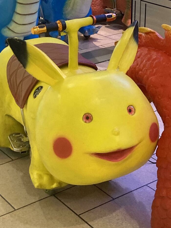 30 Unbelievably Hilarious Images Of Knock Off Brands Found On The Internet 