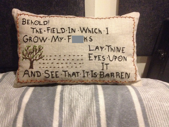 Hilarious Christmas Trolling Gifts 16 639C624326710 700
