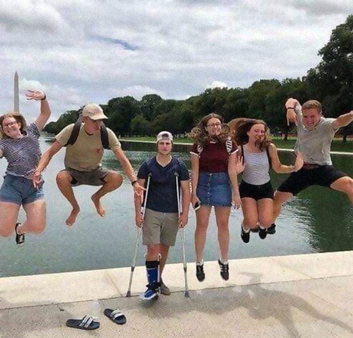 Funny Low Quality Stories 20 642A9F379B7Db 700