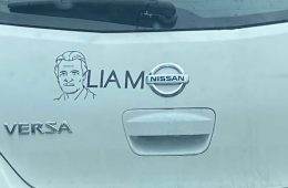 30 Funny, Weird, And Interesting Things Spotted On The Road