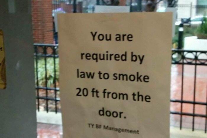 30 Of The Funniest Signs