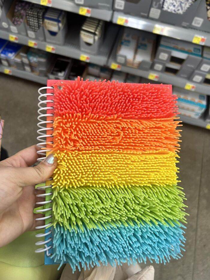 30 Horrible Times Product Designers Failed To Consider The Practicality Of Cleaning