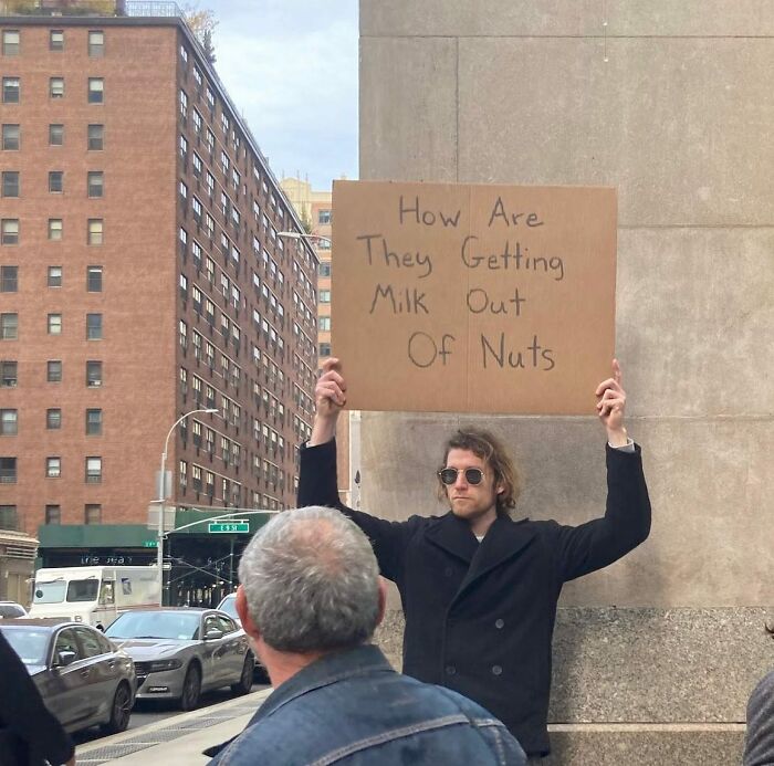 30 MustSee Hilarious 'Dude With Sign' Images For A Good Laugh