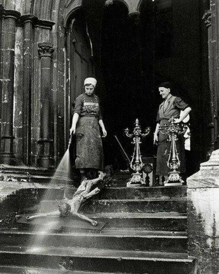 30 Astonishing Historical Images You Absolutely Must Witness