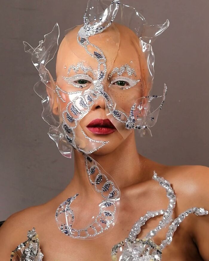 Makeup Artist Can Transform Into Scary Monsters 51 Pics 651E6E003698A 700