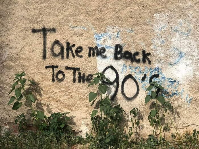 Funny Weird Graffiti 64Cd07D530A22 700