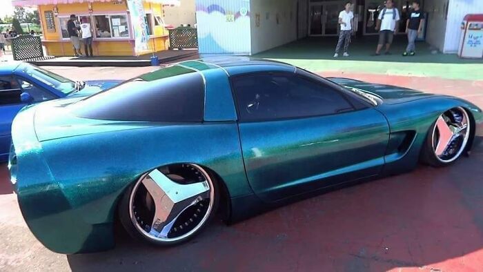 Horrific Funny Cars Pics 654B58B53C194 700