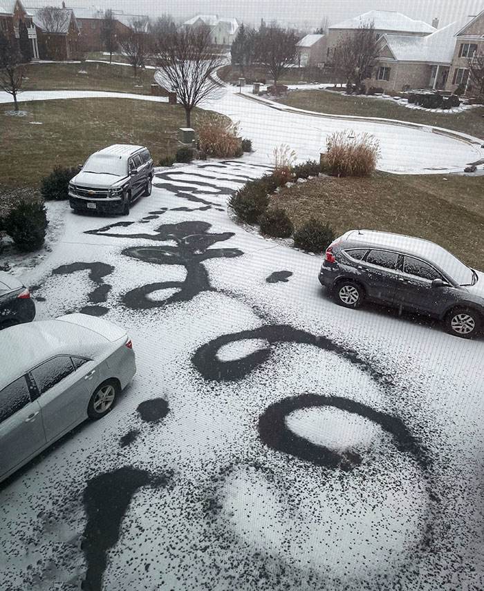 30 Shocking And Disgusting Depictions Of Extreme Laziness