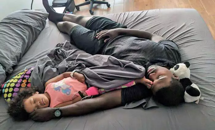 Dads Alone With Kids 55 65673A09989C9 700