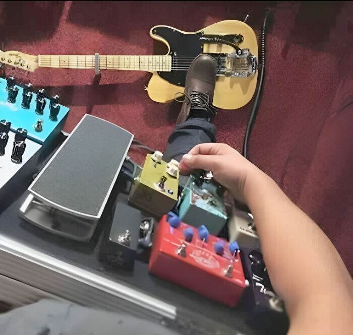 Funny Musical Instruments Predicaments 2 6571D5Bf2Ff00 Png 700