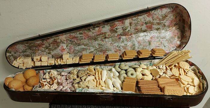 30 Hilarious Pics Of Random Musical Instruments!