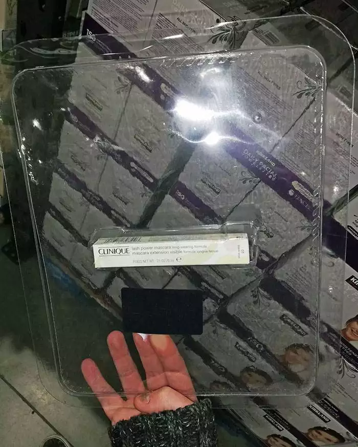 Unnecessary Packaging Fails 206 655E19D505Fdf 700