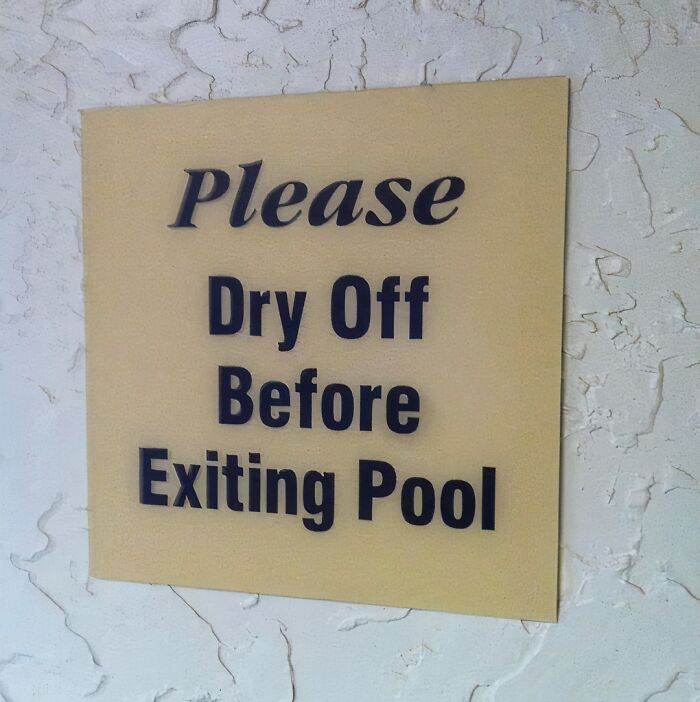 30 Instances Of People Spotting Unexpectedly Funny Signs