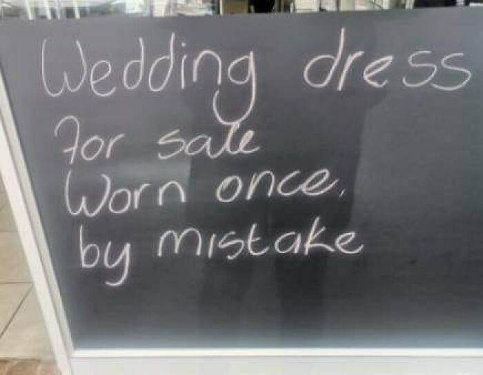 30 Instances When Hilarious Signs Were Too Good Not To Share