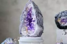663Cff6C578C9 Super Cool Candles That Actually Exists